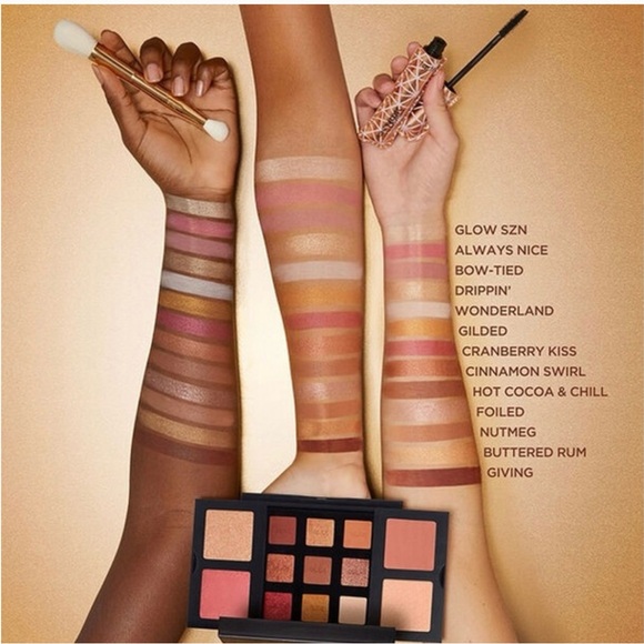 🎉Host Pick🎉 TARTE Limited Edition 3pc Treasures Collector’s Set NIB - Picture 4 of 8